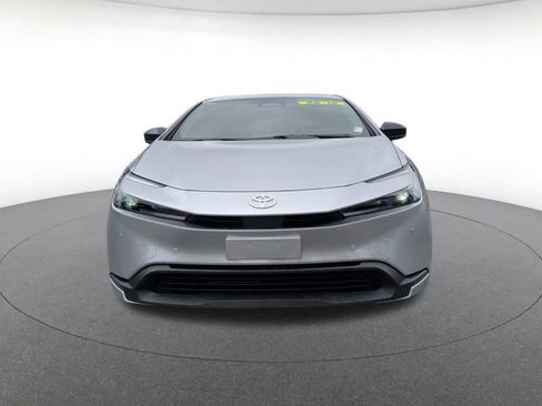 Used 2023 Toyota Prius LE FWD image 8