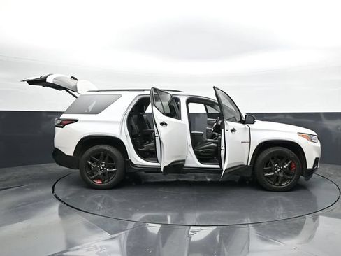 Used 2019 Chevrolet Traverse Premier w/ Redline Edition AWD/4WD image 45