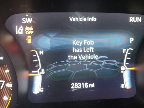 Used 2023 Jeep Compass Latitude image 17