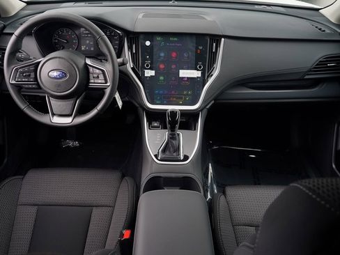 Certified 2025 Subaru Outback Premium image 8