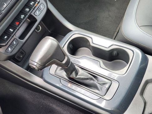 Used 2020 Chevrolet Colorado Z71 image 16