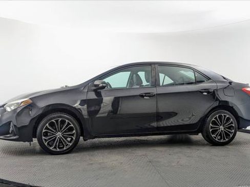 Used 2014 Toyota Corolla S FWD image 3