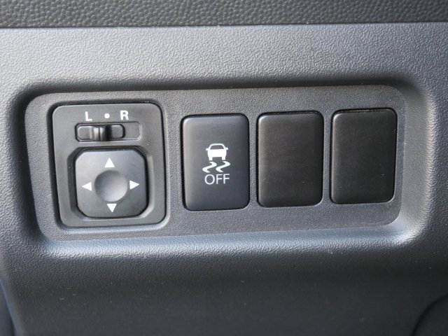 Used 2015 Mitsubishi Mirage DE FWD image 17
