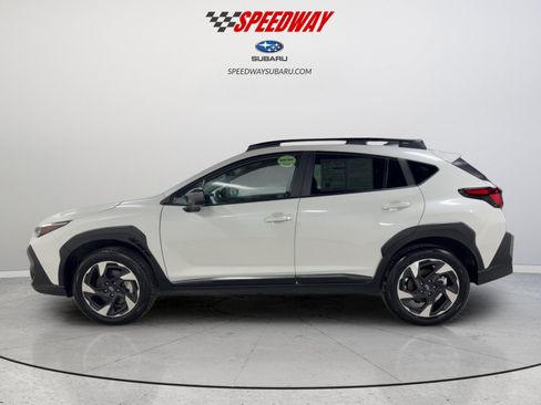 Used 2026 Subaru Crosstrek 2.5i Limited w/ Crosstrek Mirror Package AWD/4WD image 9