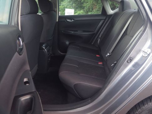 Used 2016 Nissan Sentra S FWD image 13
