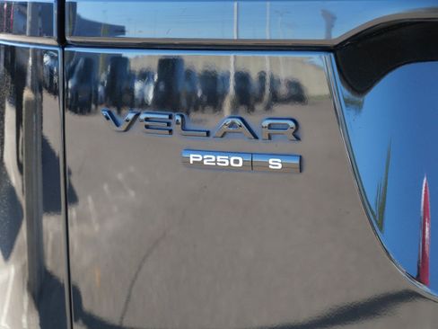 Used 2019 Land Rover Range Rover Velar S AWD/4WD image 12