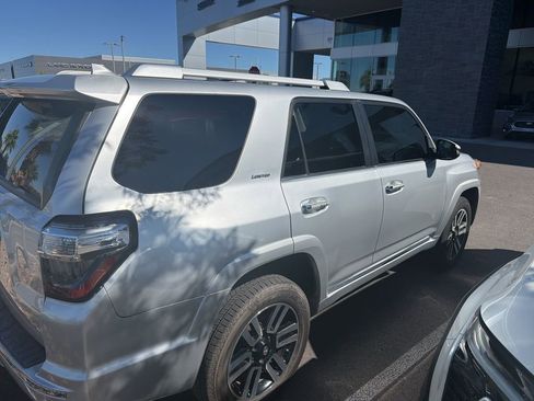 Used 2016 Toyota 4Runner Limited AWD/4WD image 8