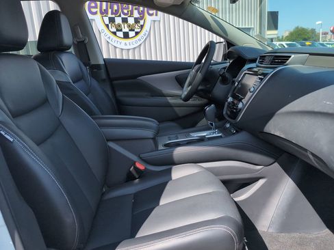 Used 2024 Nissan Murano SL image 17
