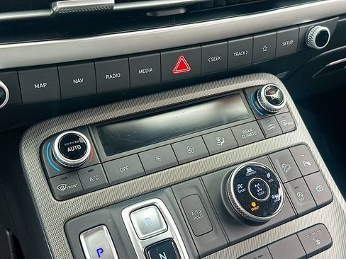 Used 2024 Hyundai Palisade XRT AWD/4WD image 17
