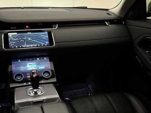 Used 2020 Land Rover Range Rover Evoque SE AWD/4WD image 28