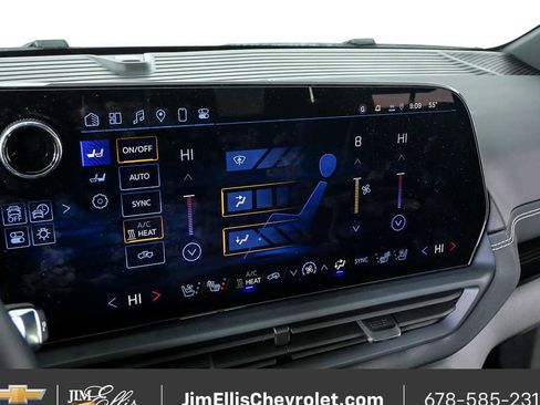 New 2025 Chevrolet Silverado EV LT AWD/4WD image 17