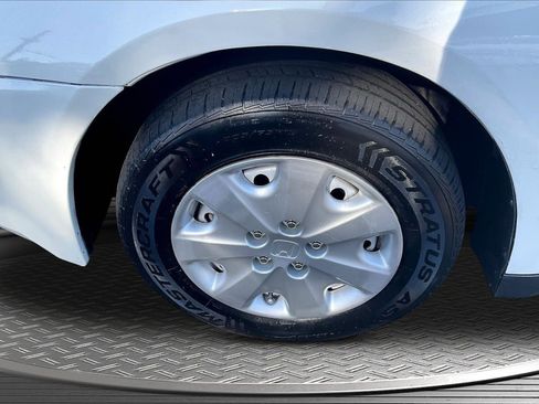 Used 2004 Honda Accord LX image 32