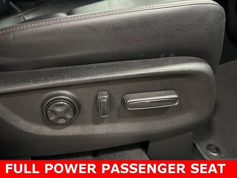 Used 2023 Honda Odyssey Sport image 13