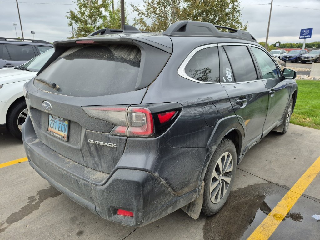 Used 2024 Subaru Outback Premium AWD/4WD image 13