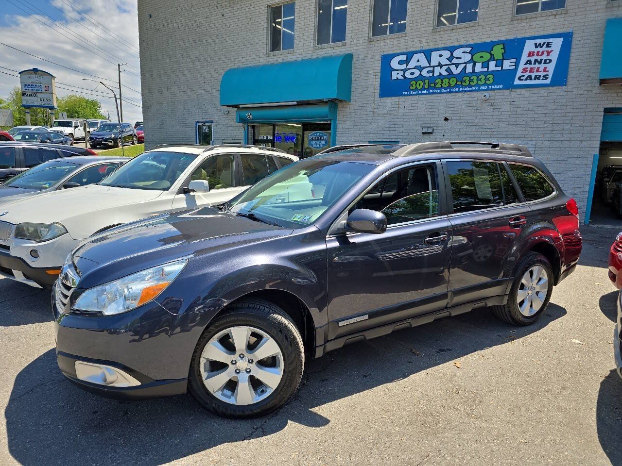 Used 2011 Subaru Outback 2.5i Premium AWD/4WD image 4