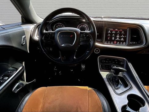 Used 2022 Dodge Challenger R/T Scat Pack w/ Plus Package RWD image 8
