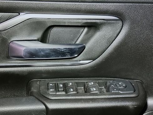 New 2026 RAM 1500 4x4 Crew Cab image 12