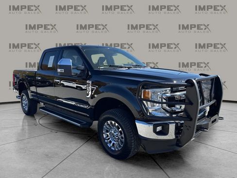 Used 2022 Ford F250 XLT w/ XLT Premium Package image 7