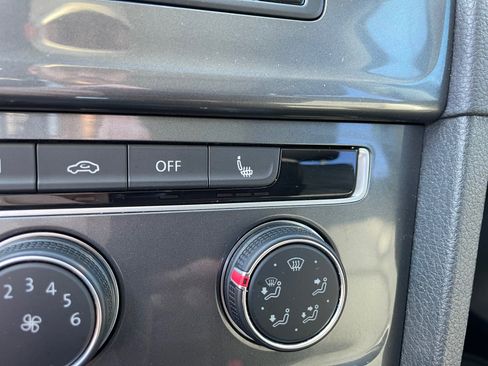 Used 2017 Volkswagen Golf Alltrack SEL image 17