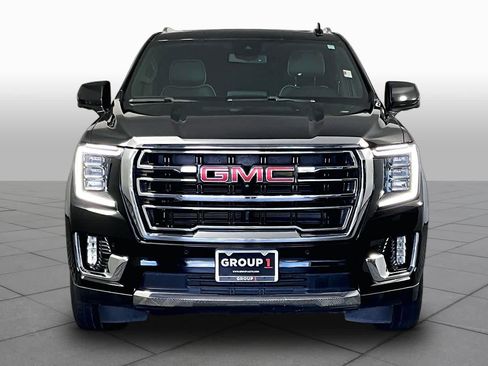 Used 2023 GMC Yukon XL SLT w/ SLT Luxury Package AWD/4WD image 4