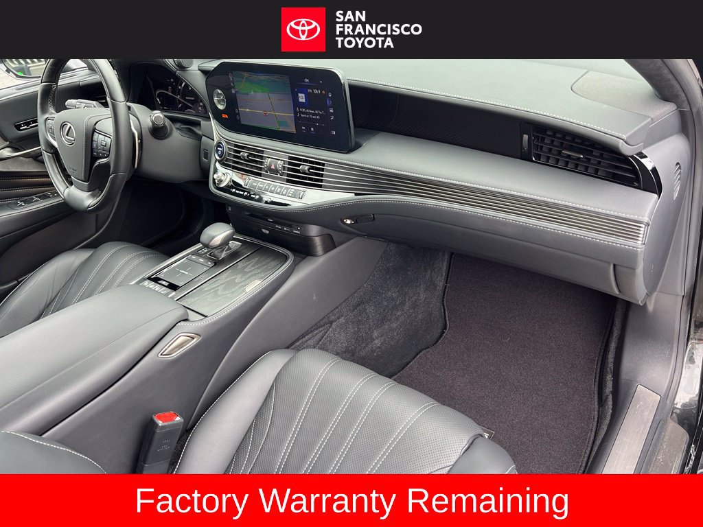 Used 2022 Lexus LS 500h AWD w/ Luxury Package image 23