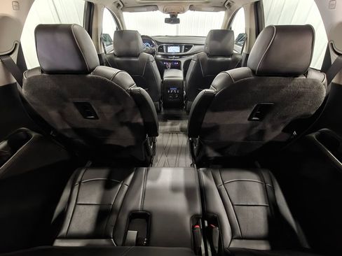 Used 2019 Buick Enclave Avenir w/ Avenir Technology Package AWD/4WD image 34