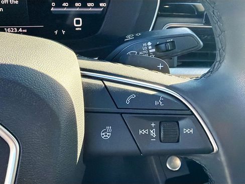 Used 2025 Audi A5 2.0T Premium Plus image 37