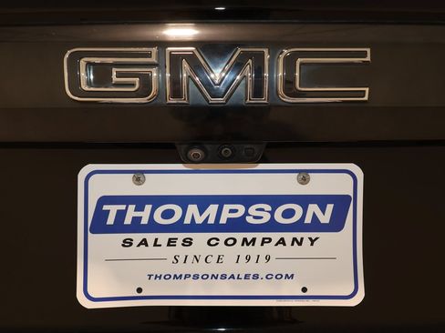 Used 2024 GMC Yukon XL Denali Ultimate AWD/4WD image 42