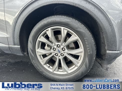 Used 2022 Ford Explorer XLT w/ Equipment Group 202A RWD image 10