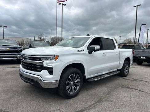 New 2025 Chevrolet Silverado 1500 LT image 7