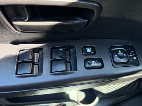 Used 2015 Mitsubishi Outlander Sport ES FWD image 14