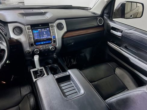 Certified 2018 Toyota Tundra Limited w/ Limited Premium Package AWD/4WD image 23