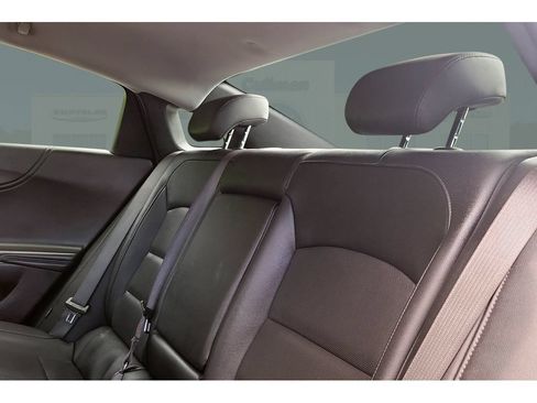 Used 2024 Chevrolet Malibu LT FWD image 13