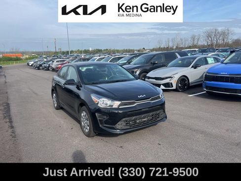 Certified 2023 Kia Rio S image 3