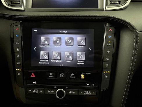 Certified 2023 INFINITI QX50 Luxe FWD image 20