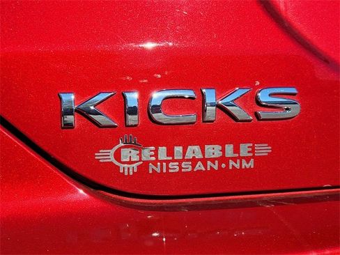 Used 2024 Nissan Kicks SR w/ SR Premium Package image 26