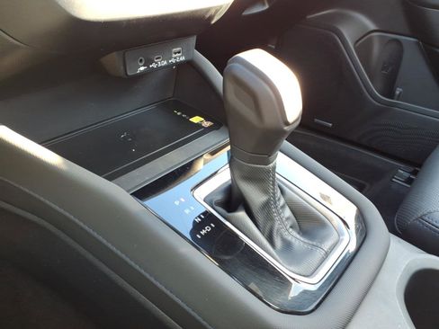 Used 2025 Subaru Forester Limited w/ Popular Package #2 image 21