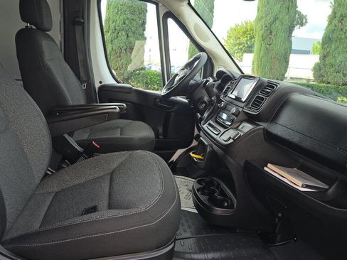 Used 2023 RAM ProMaster 3500 image 12