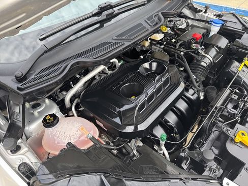 Used 2022 Ford EcoSport SE w/ SE Convenience Package image 31