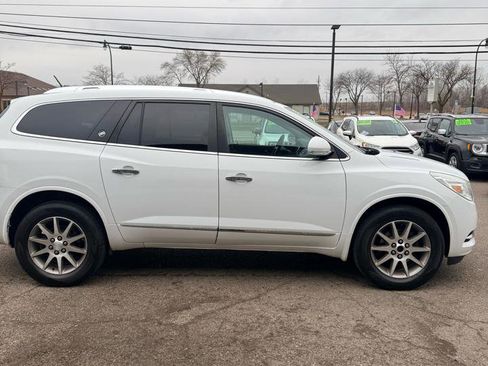 Used 2017 Buick Enclave Leather image 10