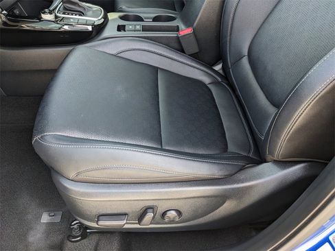 Certified 2023 Kia Seltos SX w/ SX Sunroof Package image 23