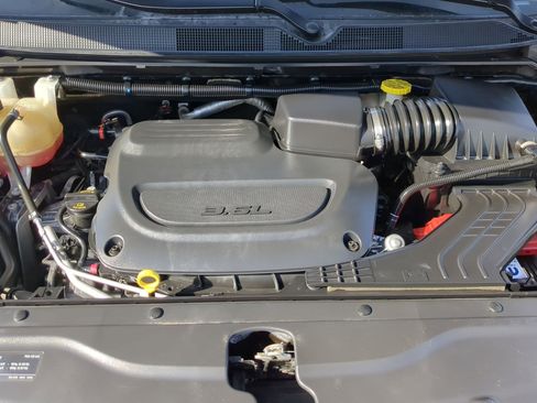 Used 2020 Chrysler Pacifica Limited w/ Advanced Safetytec Group image 34