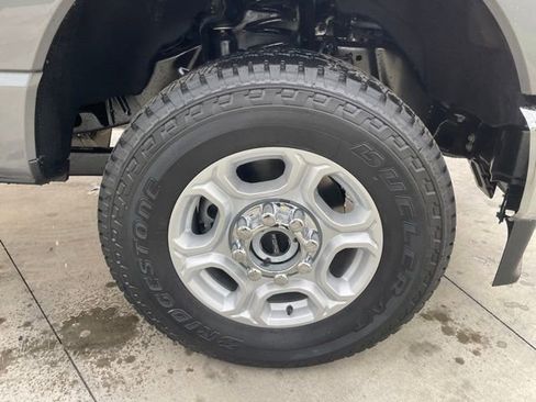 New 2026 Ford F250 XLT w/ XLT Premium Package image 31