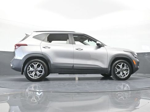 Used 2022 Kia Seltos EX AWD/4WD image 64