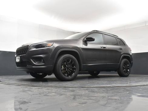 Used 2023 Jeep Cherokee Altitude Lux w/ Lux Elite Package AWD/4WD image 22