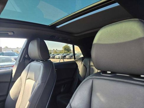 Used 2024 Audi Q8 Premium Plus w/ Premium Plus Package image 23