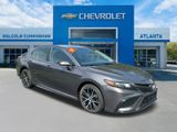 Used 2023 Toyota Camry SE image 3