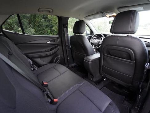 Used 2023 Buick Encore GX Select w/ Sport Touring Package image 25