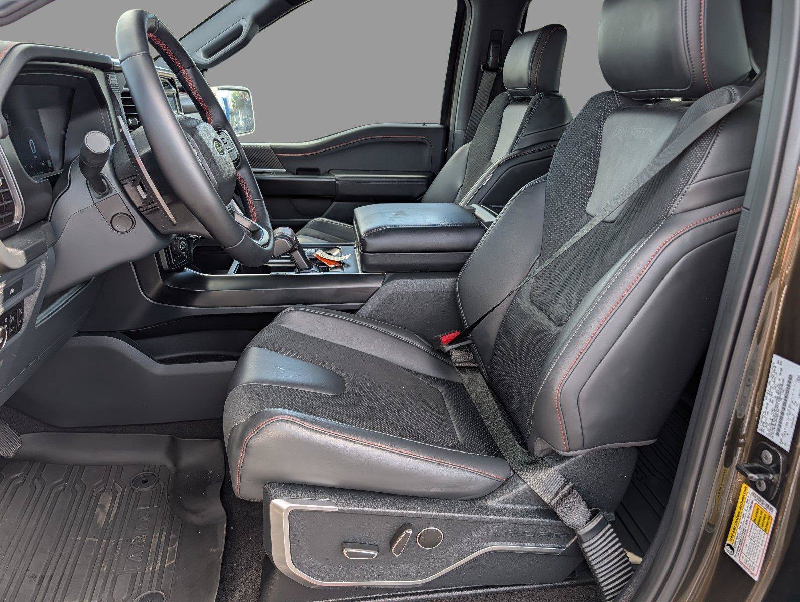 Used 2025 Ford F150 Raptor AWD/4WD image 11