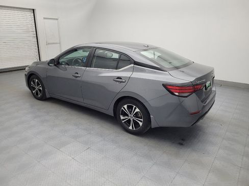 Used 2022 Nissan Sentra SV image 3